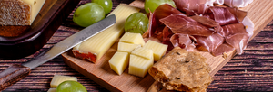 Brotzeit mit Die Holzwarenfabrik
