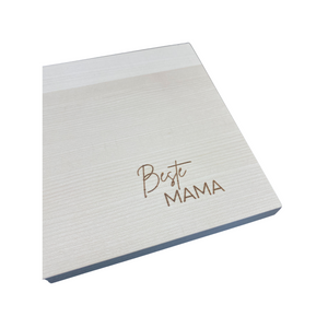 Die Holzwarenfabrik Brettchen mit "Beste Mama" Einbrand (29 cm) Details
