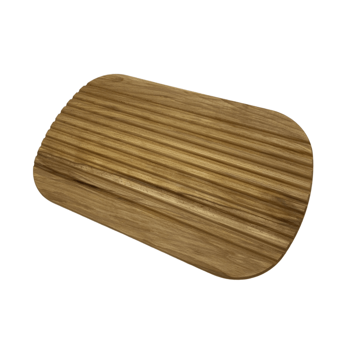 Brotschneidebrett mit Rillen aus geöltem Walnussholz 50x30x2,5 cm