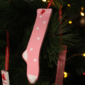 Die Holzwarenfabrik Weihnachtsbaumhänger Socken rosa Deko 3
